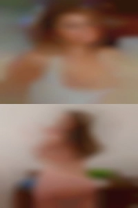 Pale sex to olive complexion.