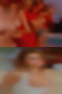 Hand nice and wiling some nude girls.